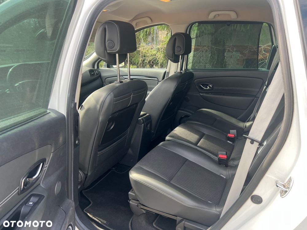 Renault Grand Scenic Gr 1.6 dCi Energy Bose Edition - 9