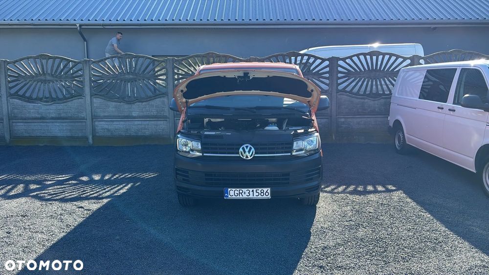Volkswagen Transporter - 25