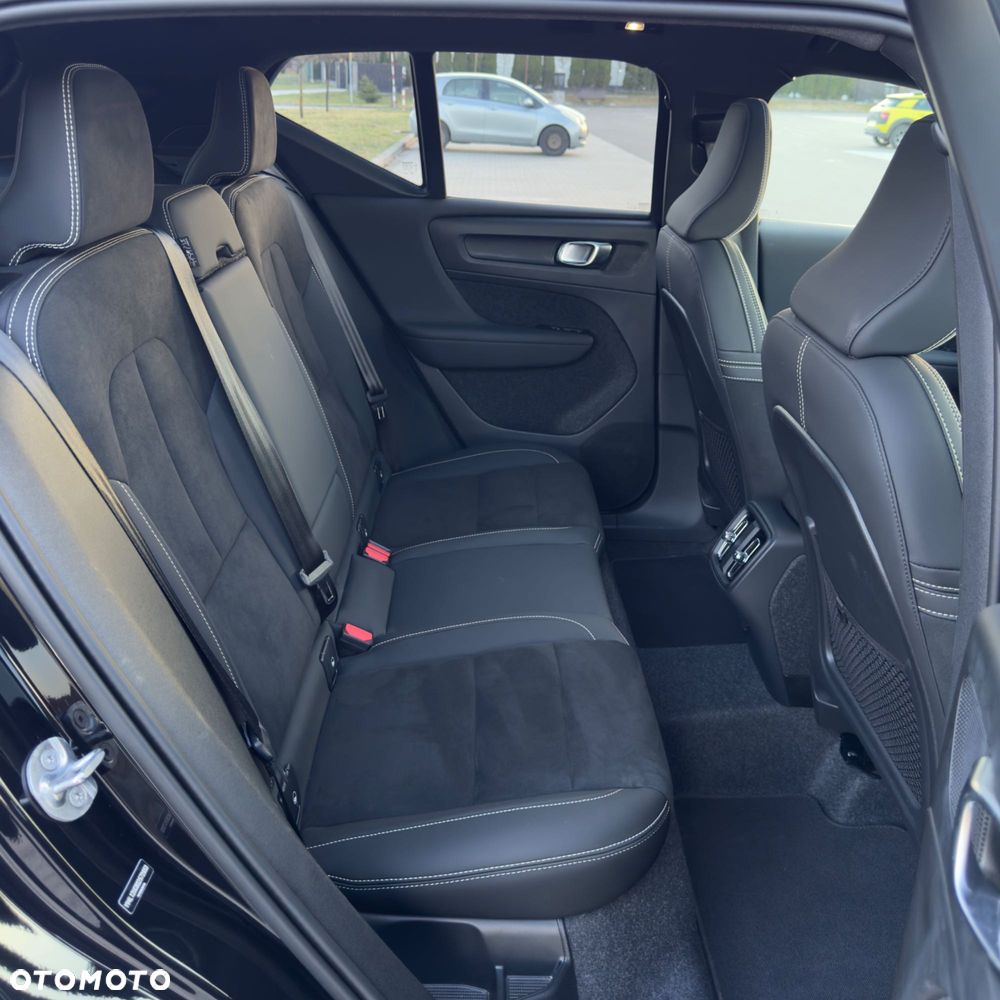 Volvo XC 40 - 8
