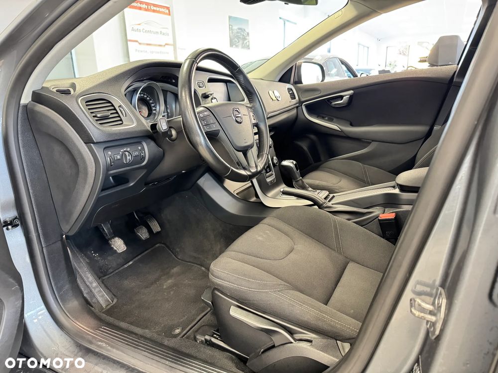 Volvo V40 D2 - 7