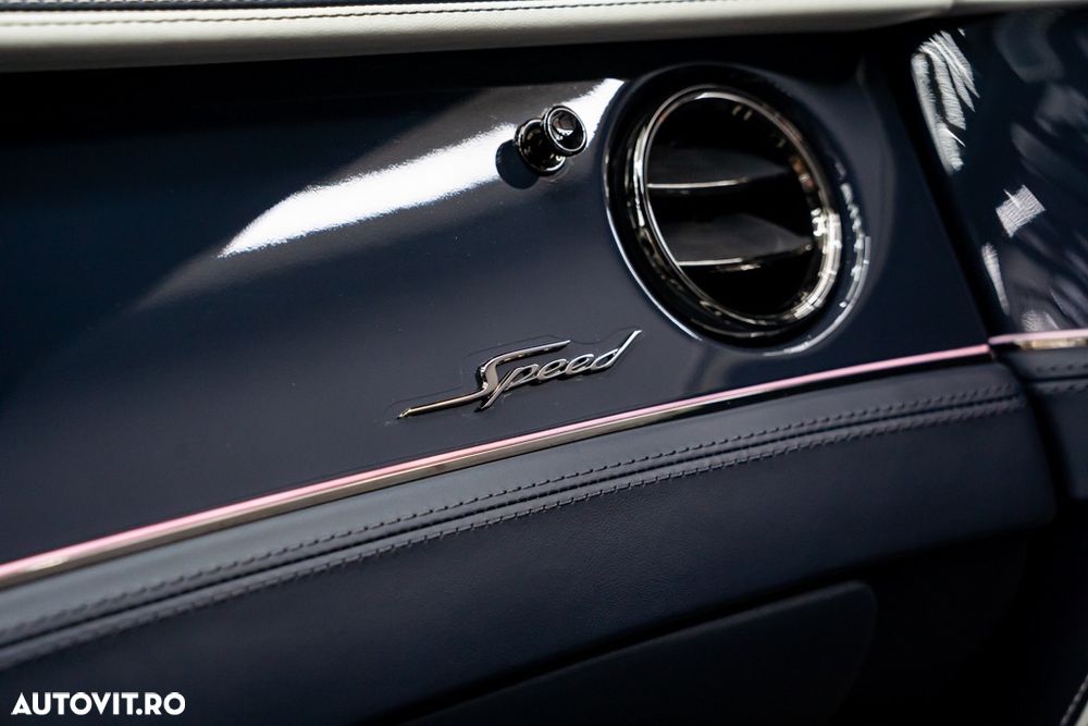 Bentley Continental GTC Speed - 37