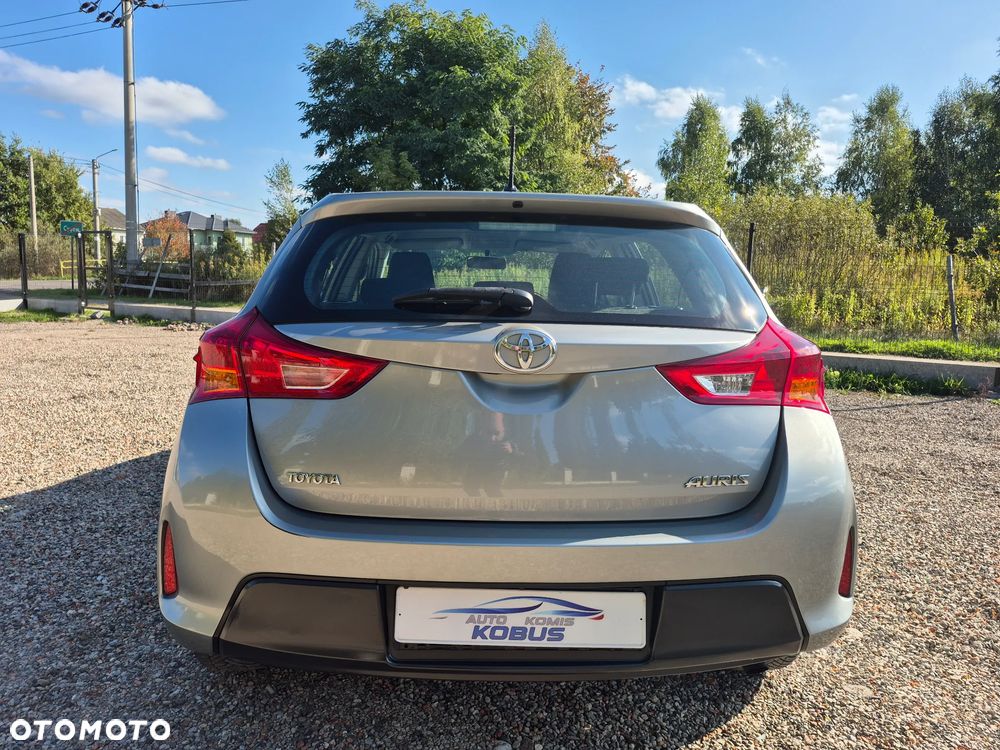 Toyota Auris 1.33 VVT-i Premium - 33