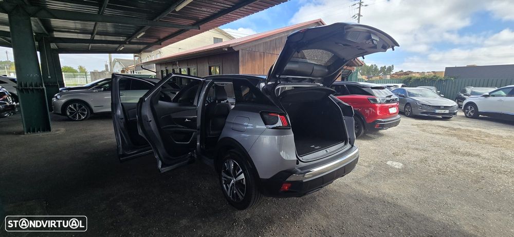 Peugeot 3008 1.6 Hybrid Allure Pack e-EAT8 - 26