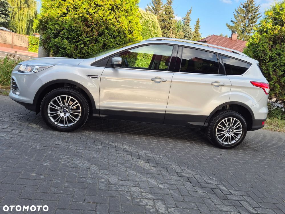 Ford Kuga 2.0 TDCi 4x4 Titanium - 6