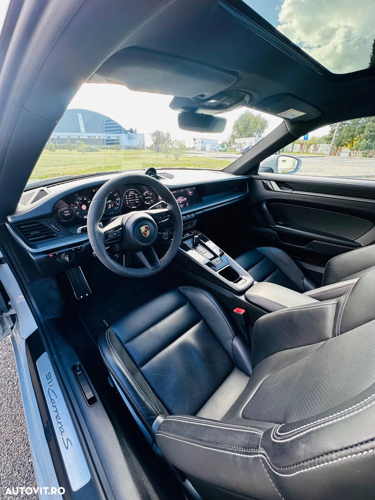 Porsche 992 - 7