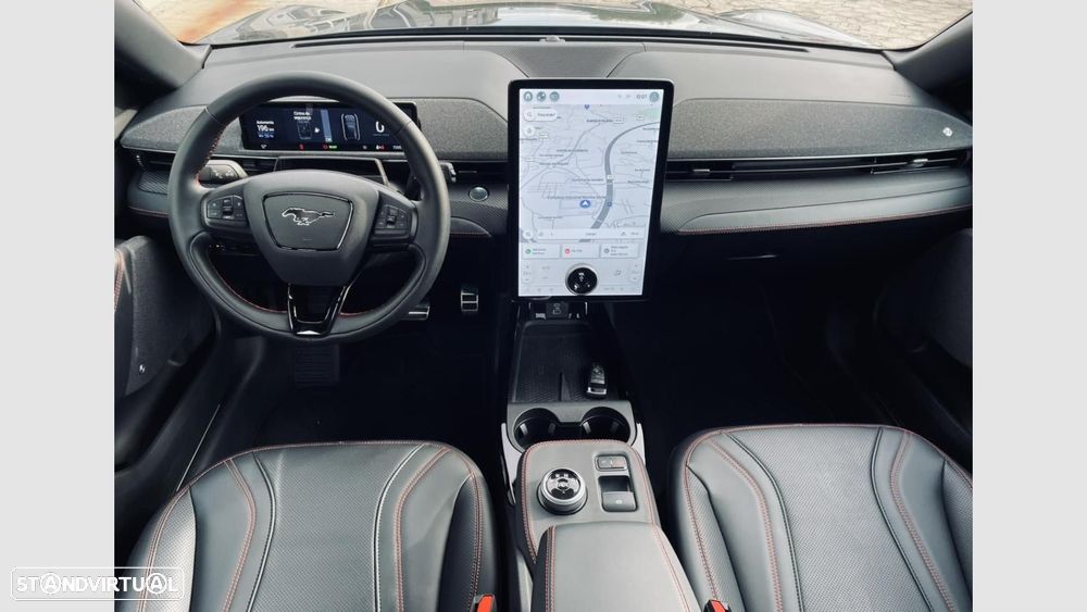 Ford Mustang Mach-E Premium AWD - 8