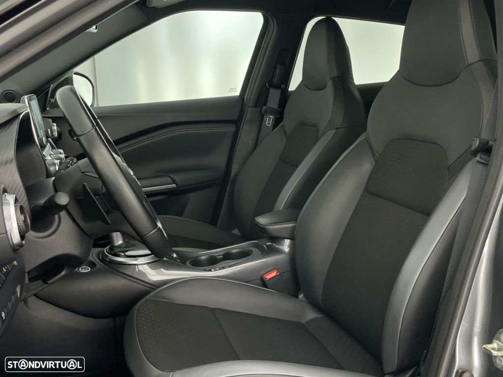 Nissan Juke 1.0 DIG-T N-Connecta DCT - 19