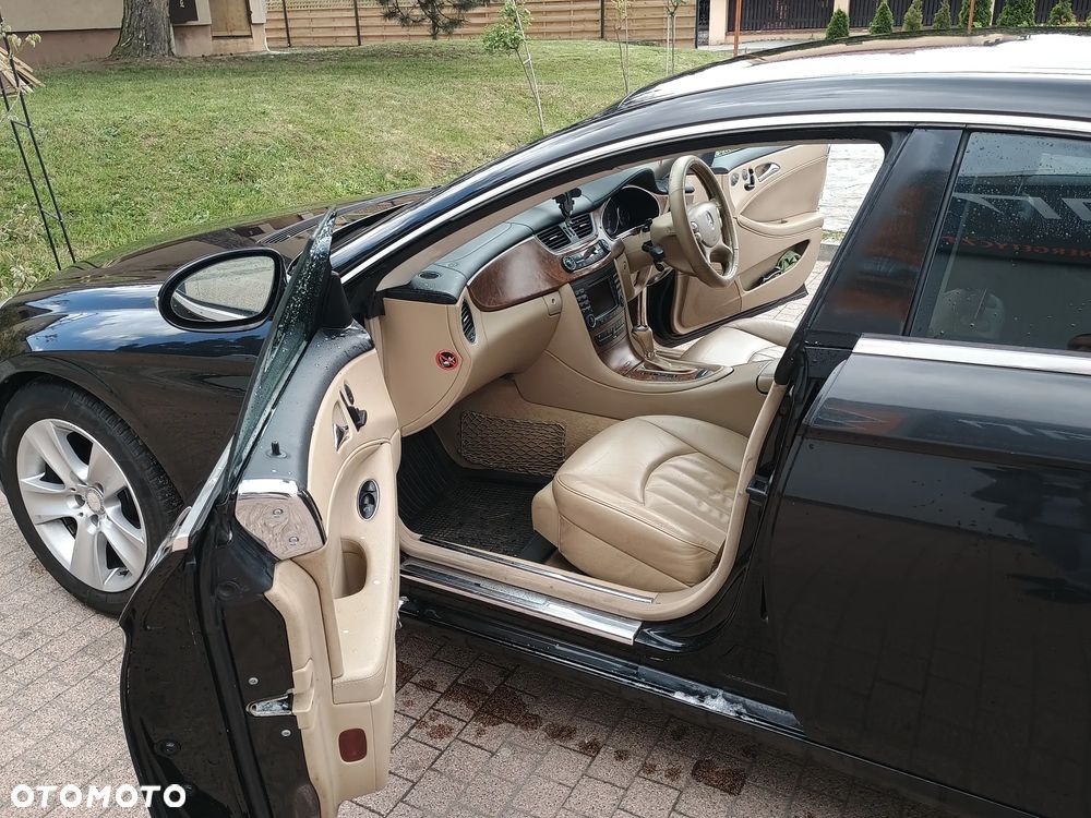 Mercedes-Benz CLS - 9