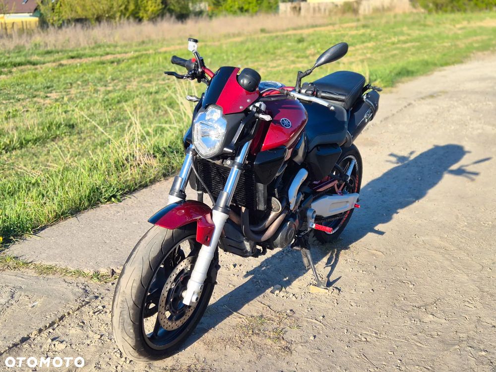 Yamaha MT - 1