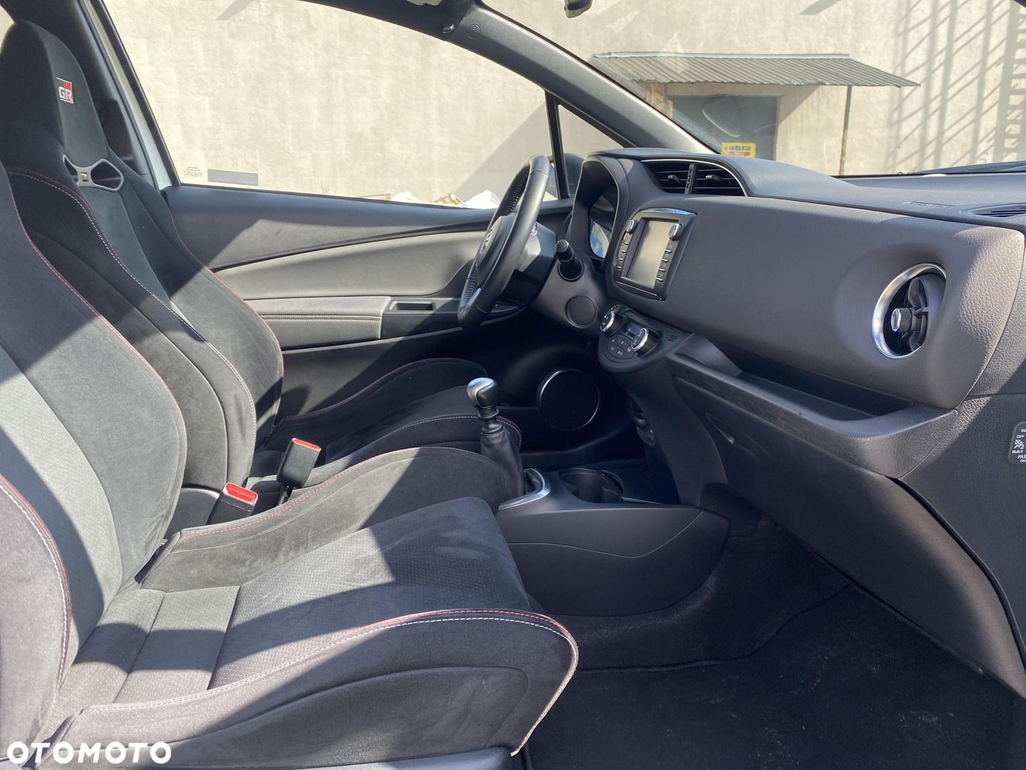 Toyota Yaris 1.8 GRMN - 9
