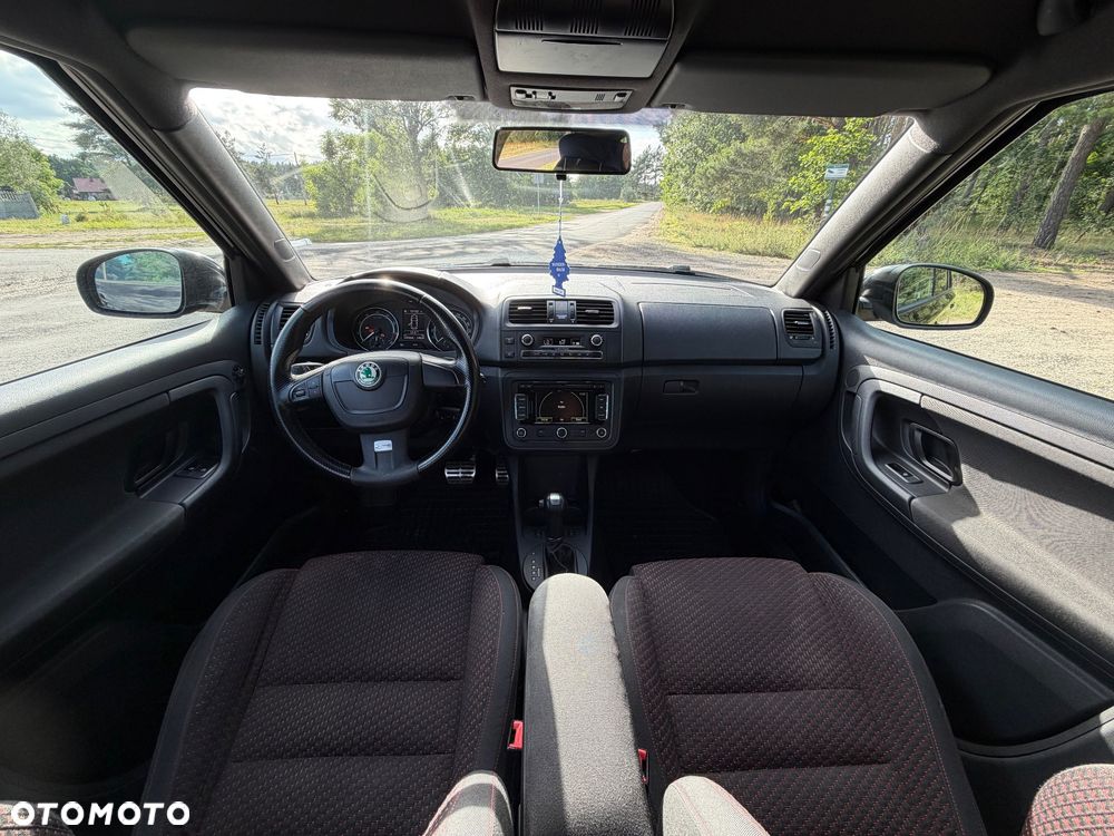 Skoda Fabia 1.4 TSI DSG RS - 12
