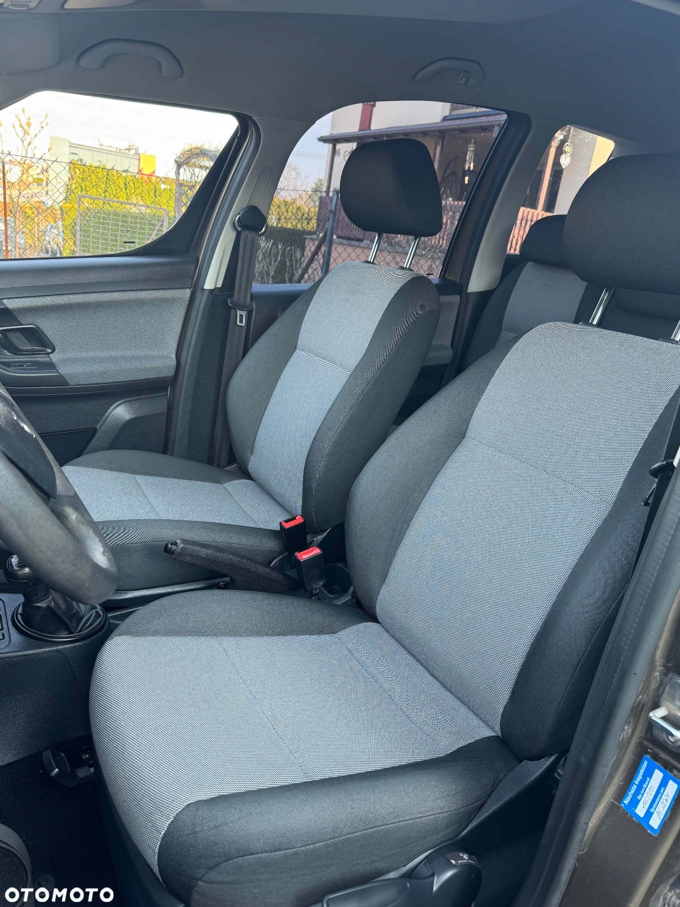 Skoda Roomster 1.4 MPI PLUS EDITION - 11