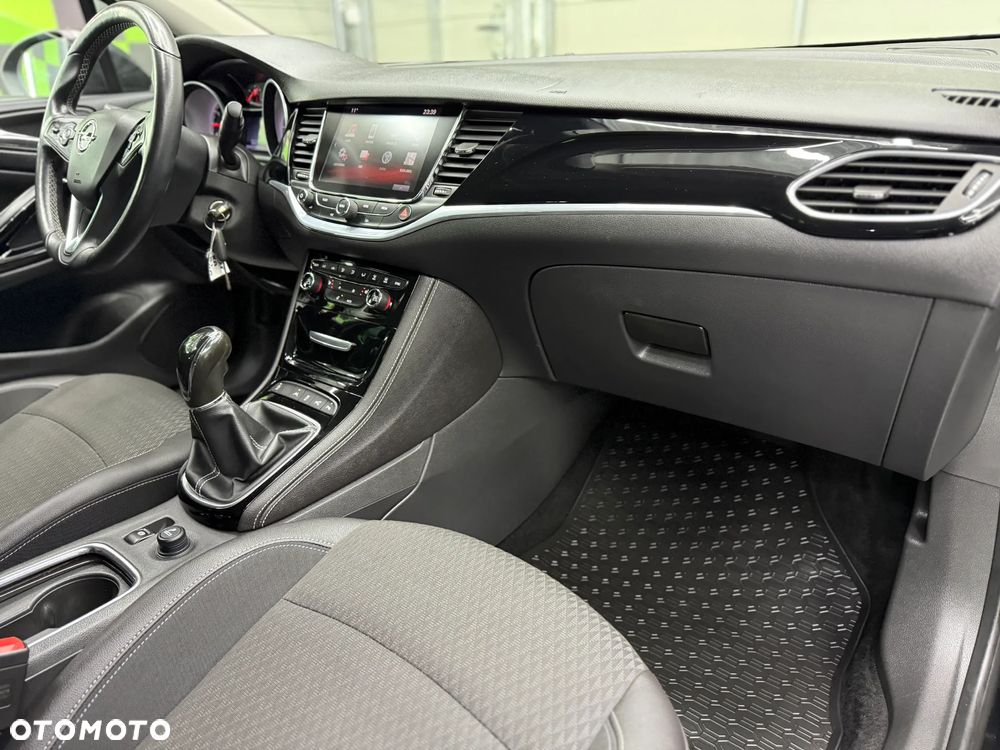 Opel Astra 1.4 Turbo Edition - 27