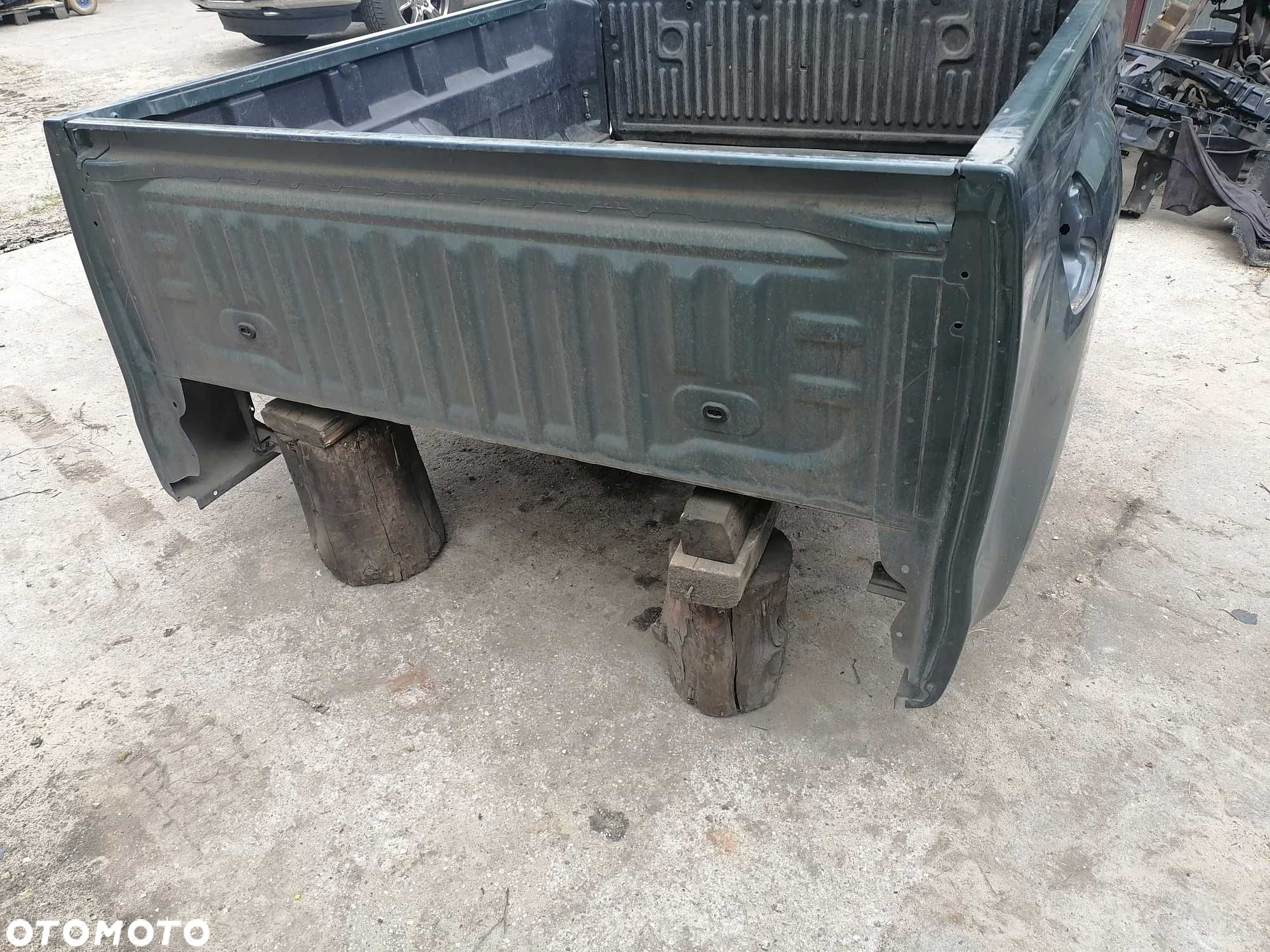 ISUZU D-MAX II paka klapa skrzynia ładunkowa - 5