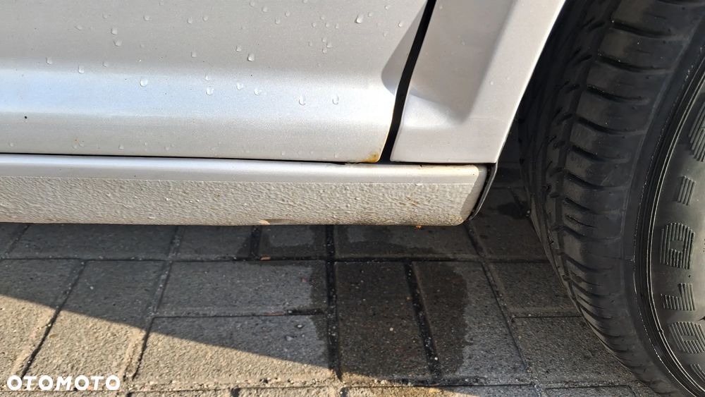 Volkswagen Golf 1.6 - 17