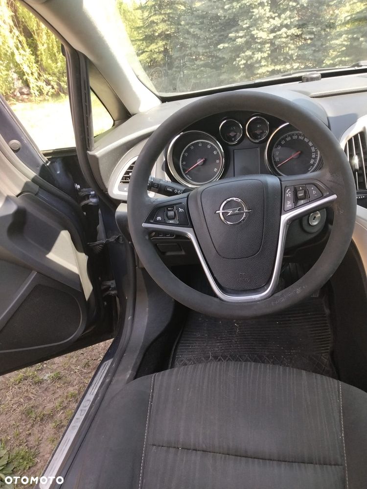 Opel Astra - 12