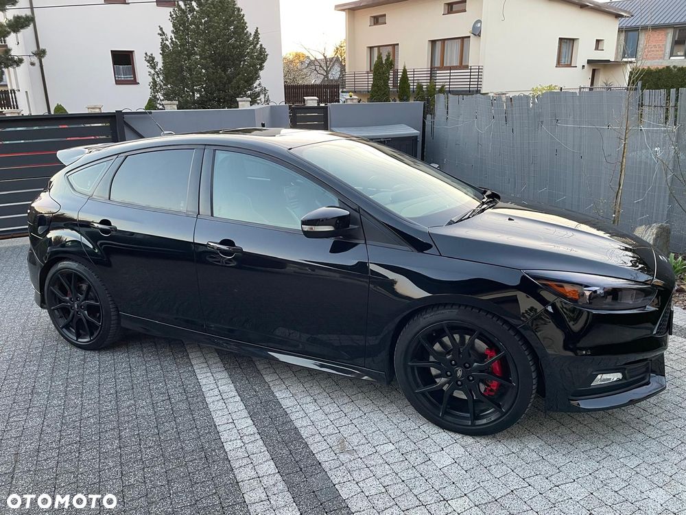 Ford Focus 2.0 EcoBoost ST-2 - 1