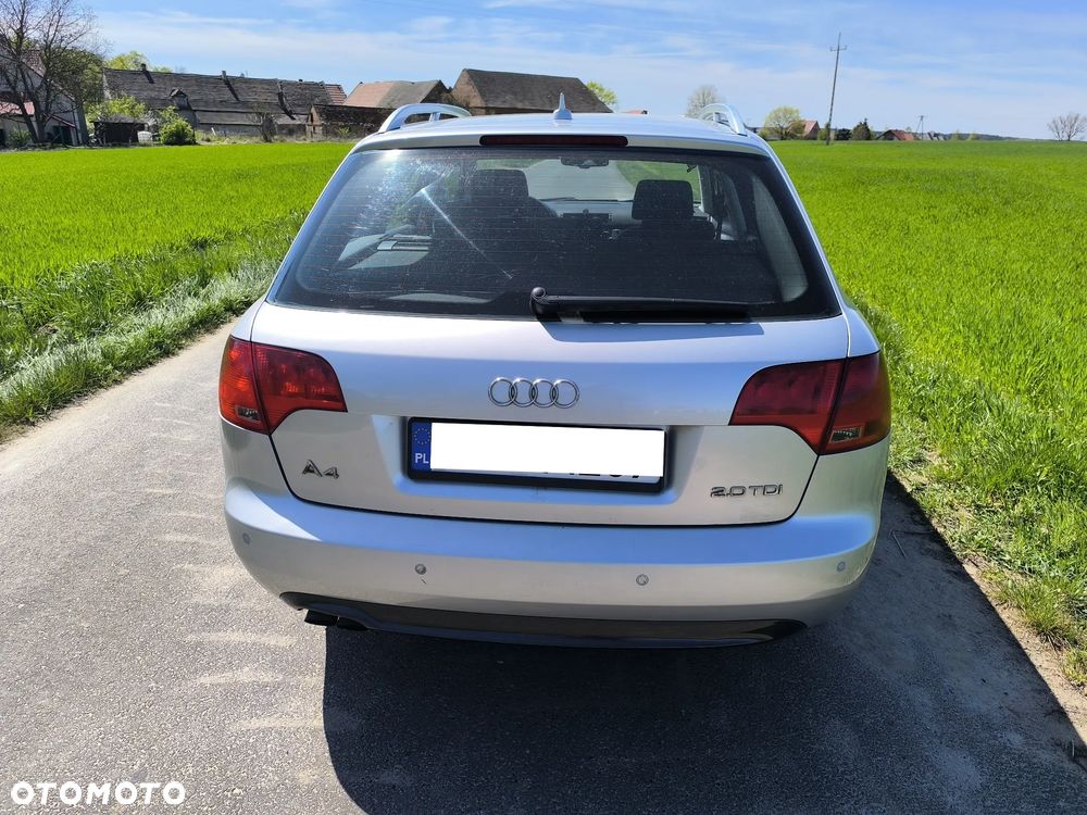 Audi A4 Avant 2.0 TDI - 5