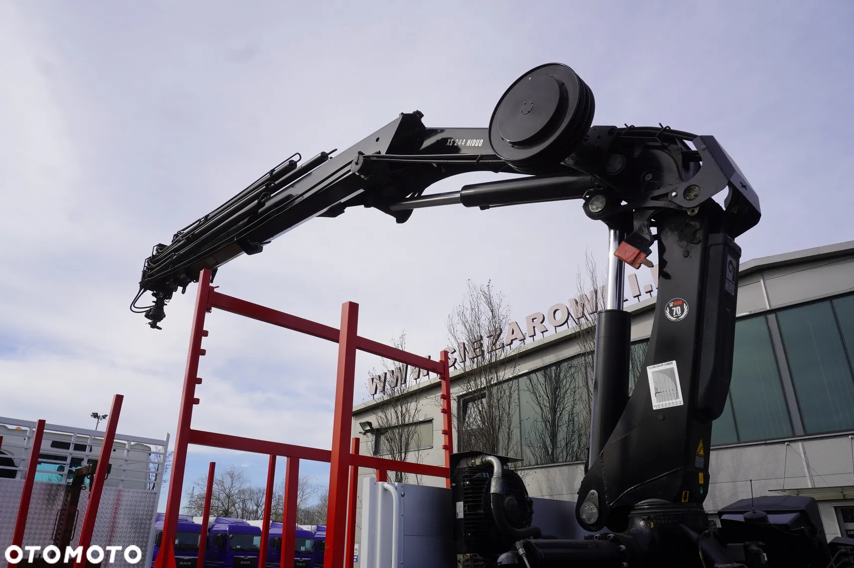 Renault C430 / Dźwig HIAB 244 EP-5 HIDUO 8400 kg 15 m / Platforma z kłonicami - 25