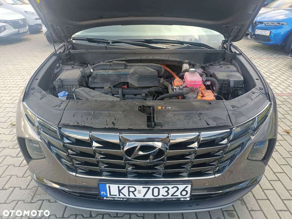 Hyundai Tucson 1.6 T-GDi HEV Executive 2WD - 25