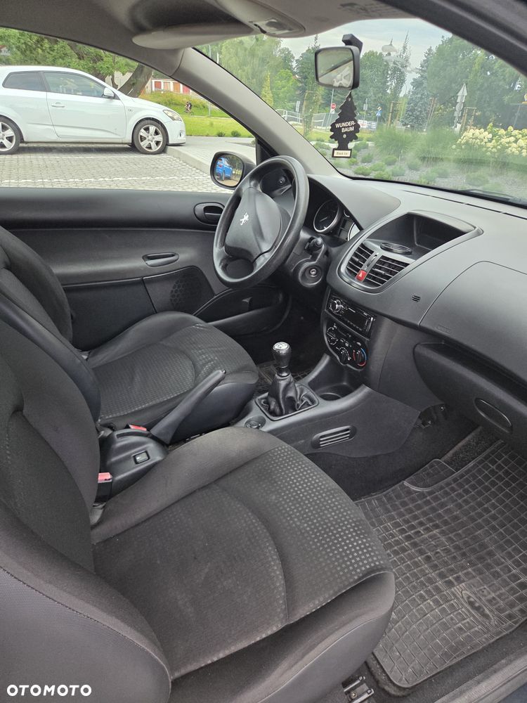 Peugeot 206 1.1 XR Presence - 7