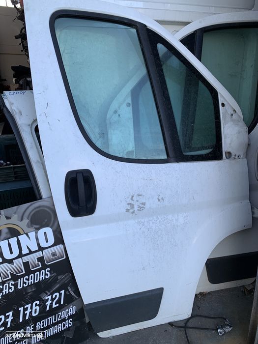 Porta frente direita Peugeot Boxer 2014 - 1
