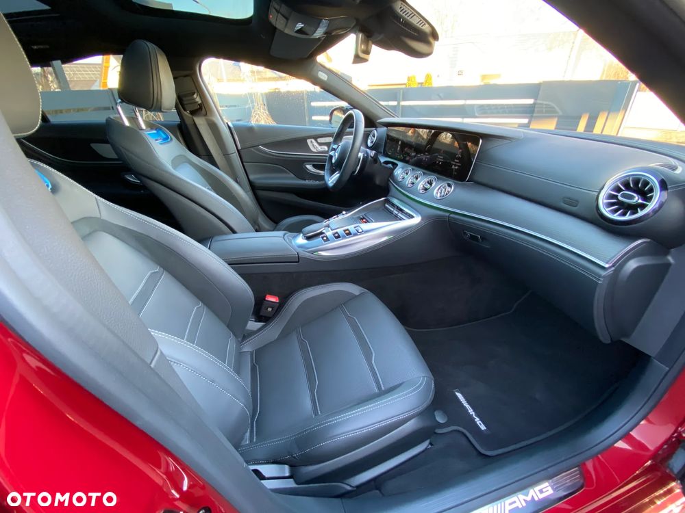 Mercedes-Benz AMG GT 43 4Matic+ Speedshift TCT 9G - 35