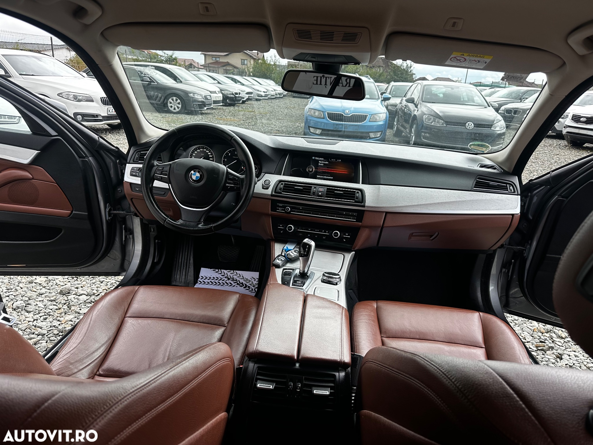 BMW Seria 5 520d Touring Aut. Luxury Line - 22