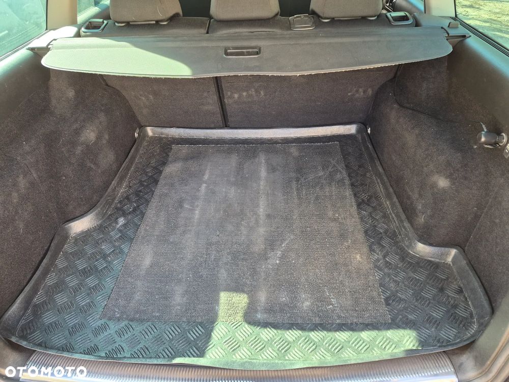 Volkswagen Passat - 11