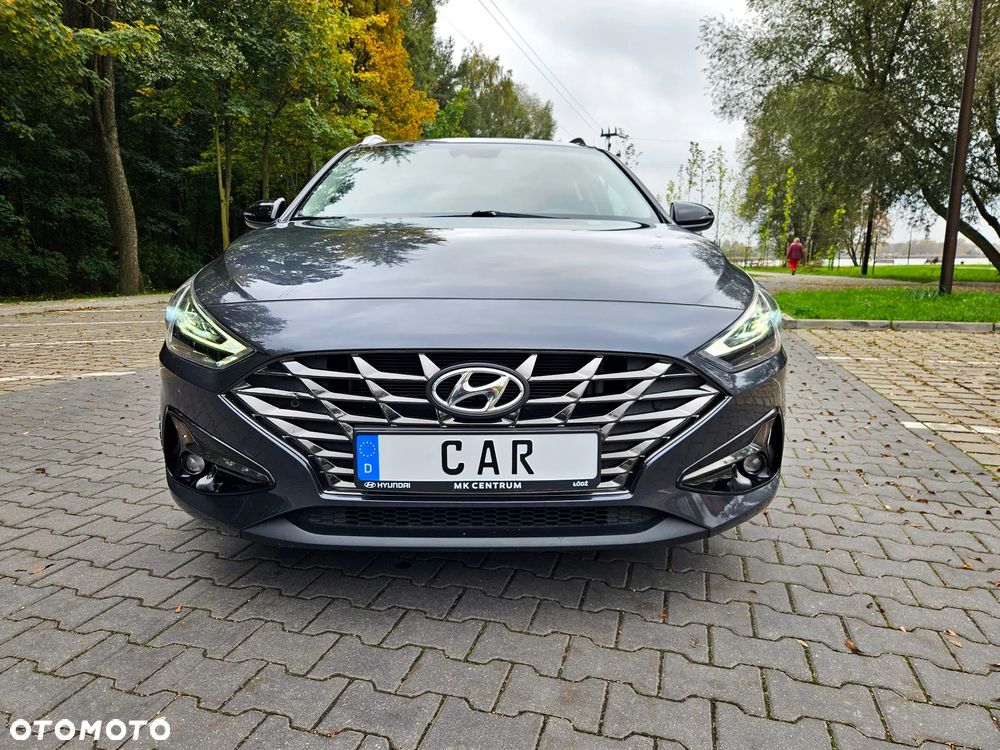 Hyundai i30 Kombi 1.5 T-GDI 48V-Hybrid EDITION 30 - 12