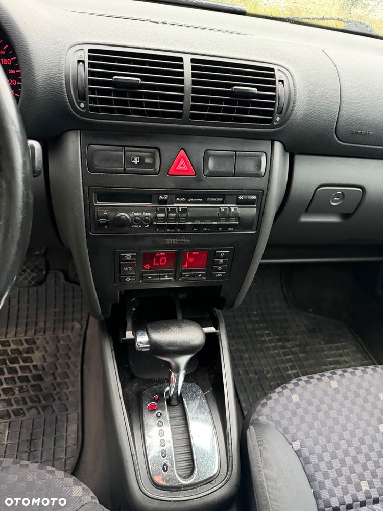 Audi A3 Sportback - 23