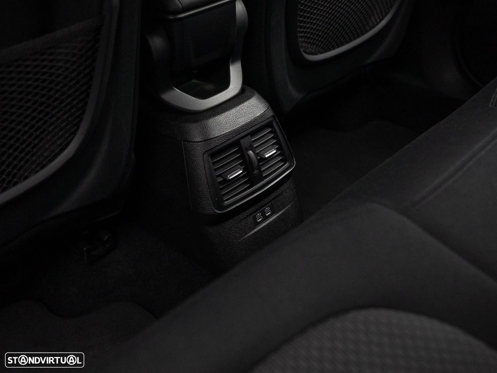 BMW 225xe Active Tourer Advantage - 41