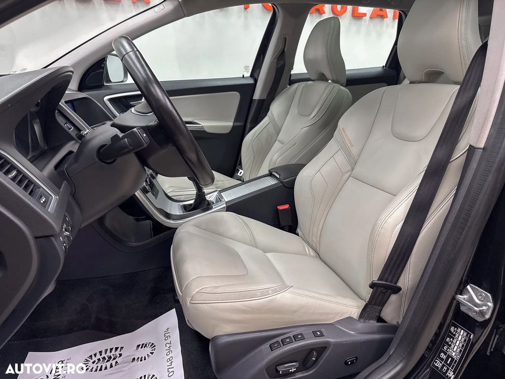 Volvo XC 60 D3 Ocean Race - 7