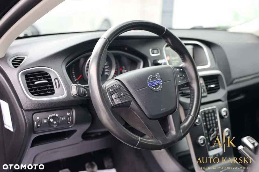 Volvo V40 - 14