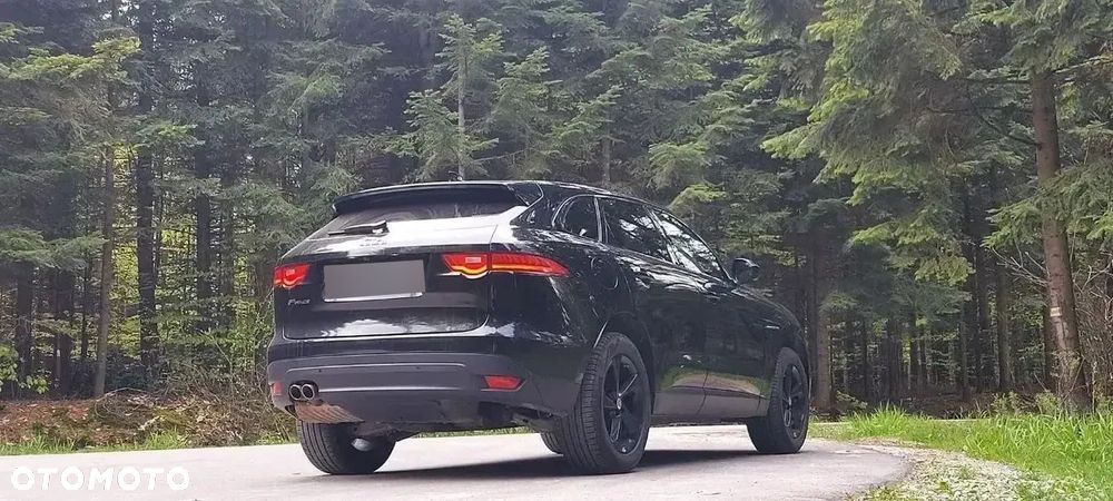 Jaguar F-Pace 2.0 i4D AWD R-Sport - 8