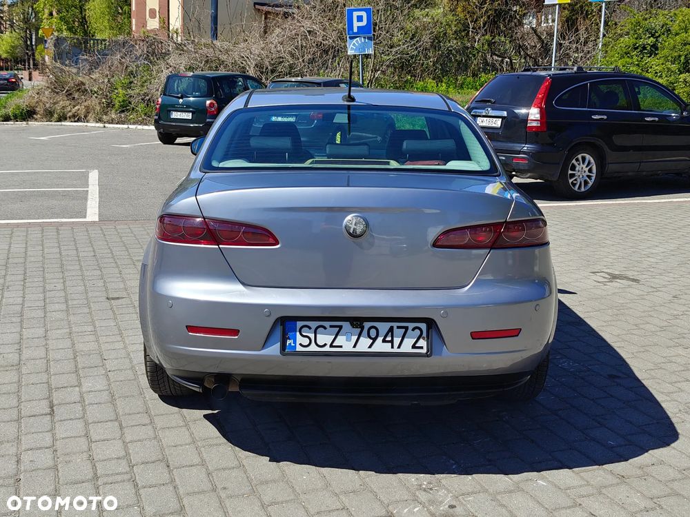 Alfa Romeo 159 1.9 JTDM 8V DPF - 13