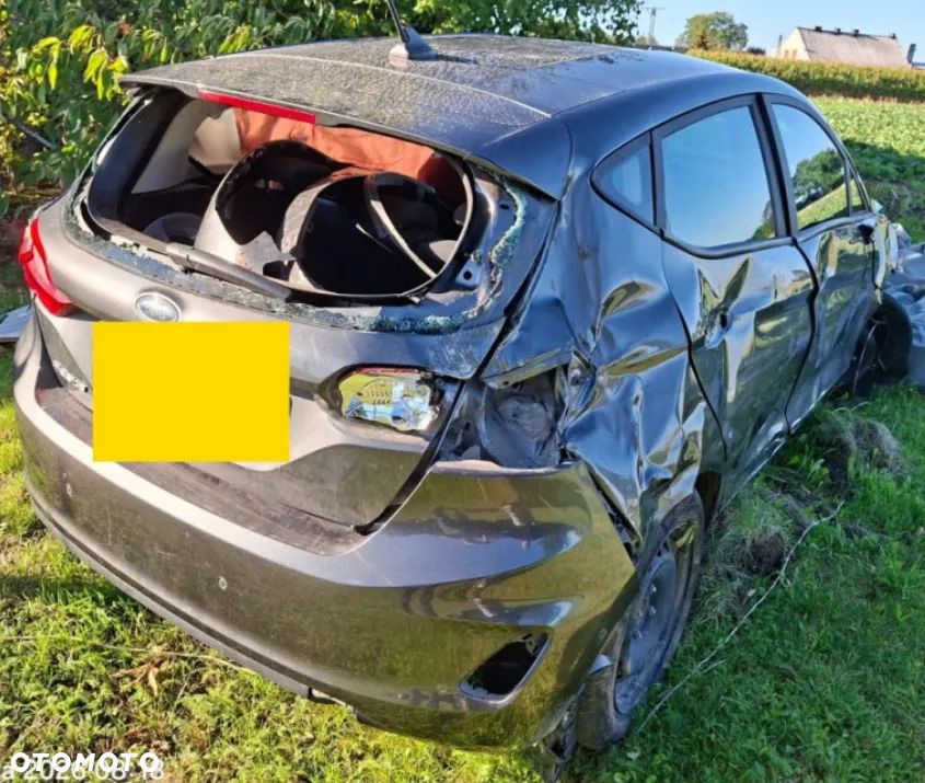 Ford Fiesta 1.1 Connected ASS - 2