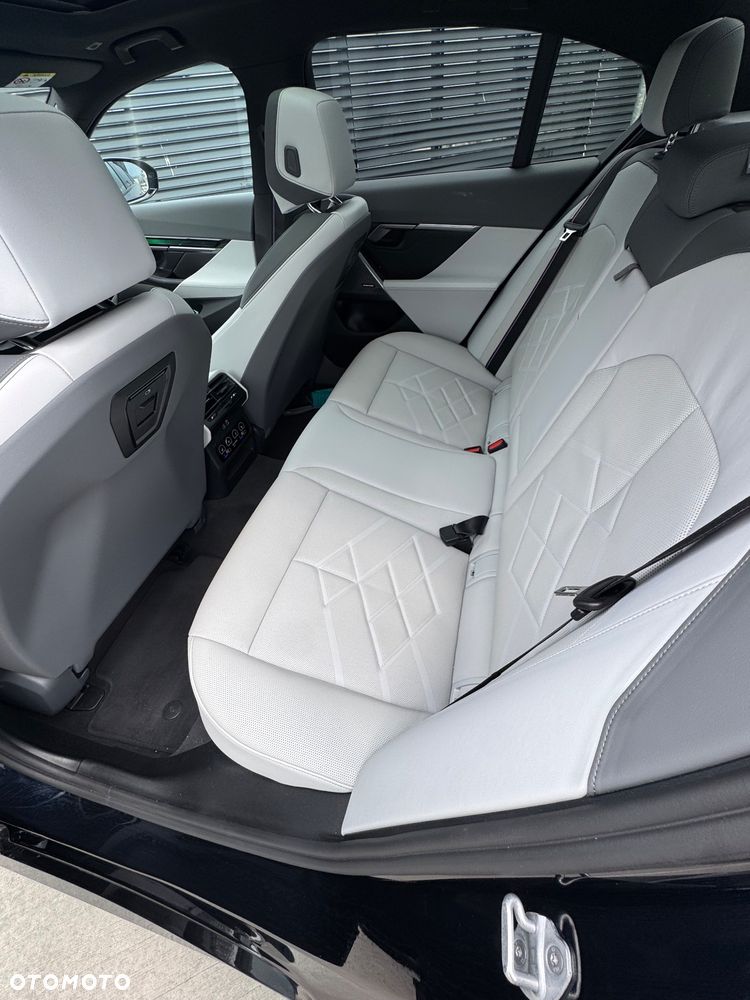 BMW Seria 5 - 10