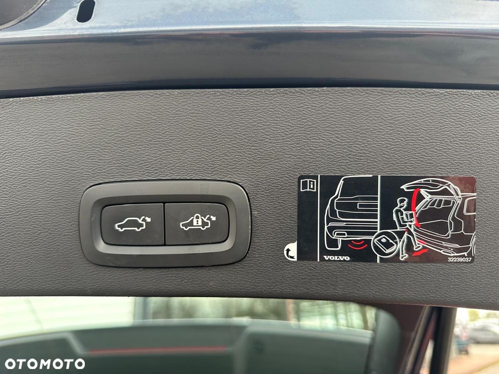 Volvo XC 40 - 14