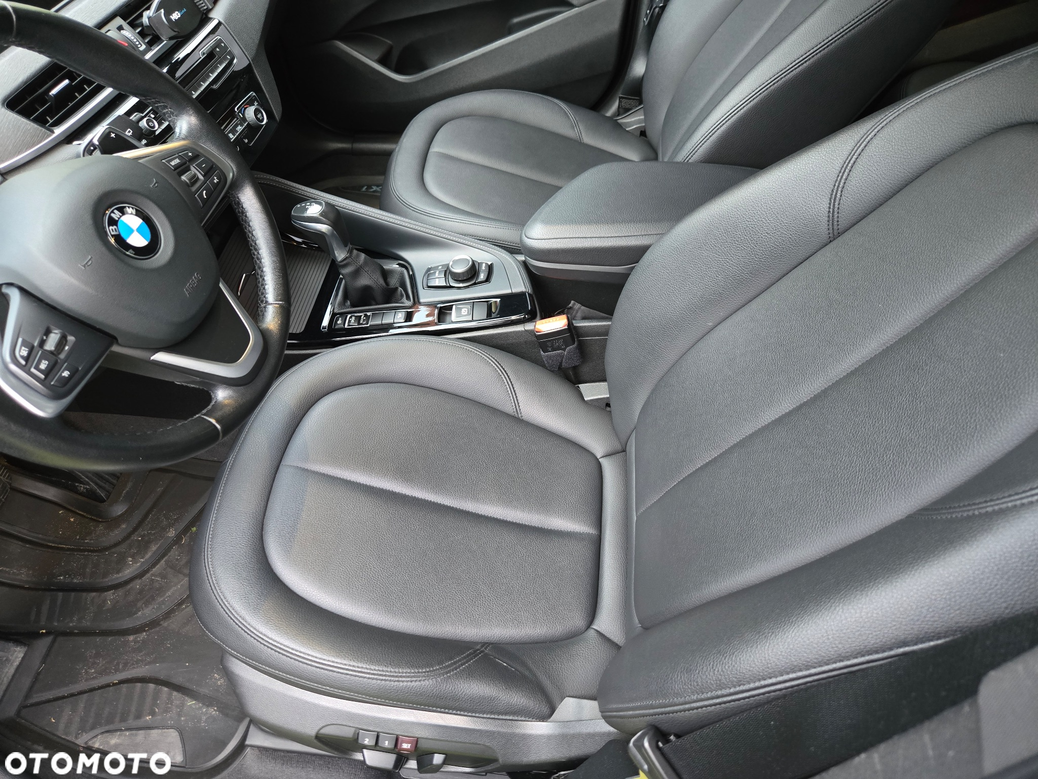 BMW X1 xDrive28i - 12