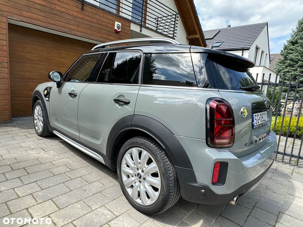 MINI Countryman Cooper SE ALL4 - 5