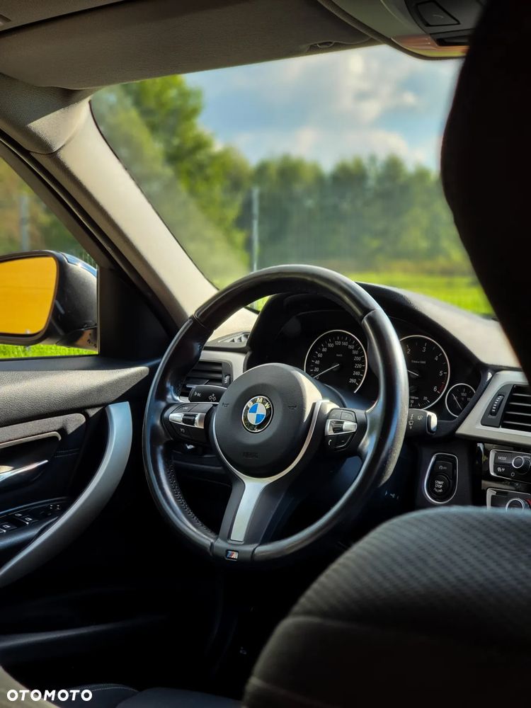 BMW Seria 3 316d - 22