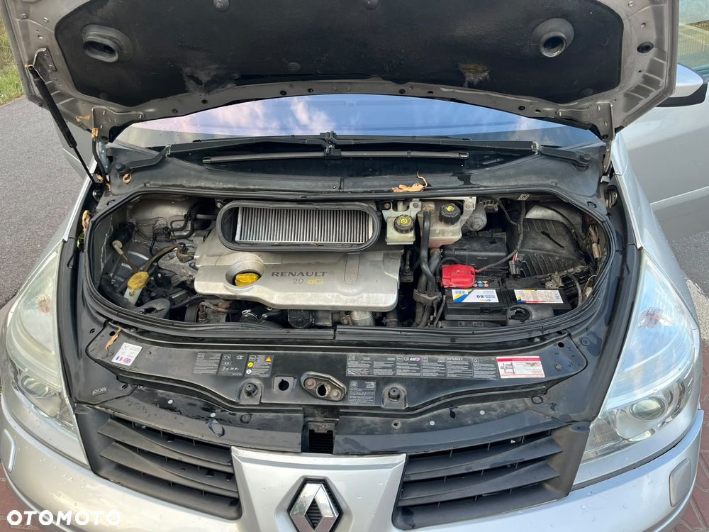 Renault Espace 2.0 dCi FAP Initiale - 8