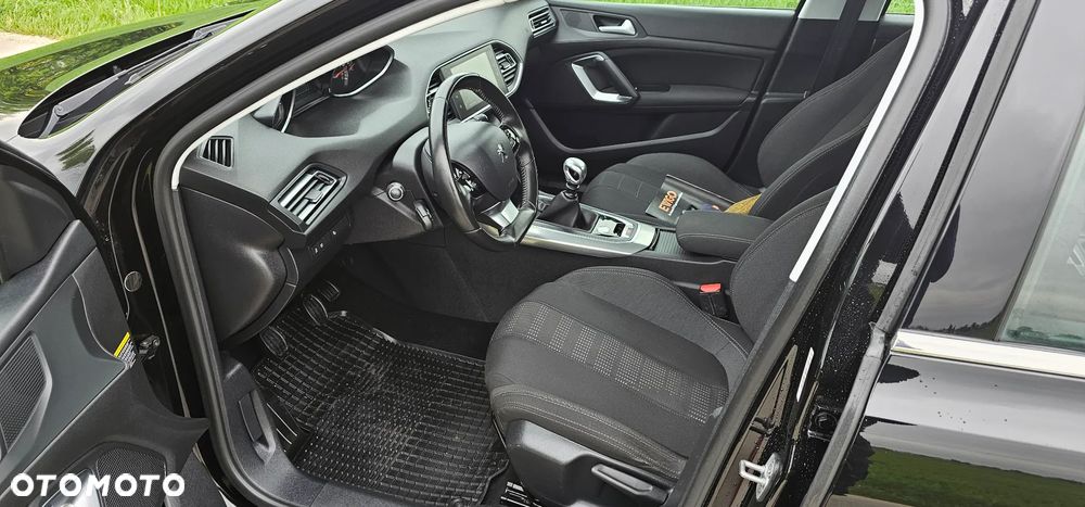 Peugeot 308 BlueHDi 120 Stop & Start Allure - 5