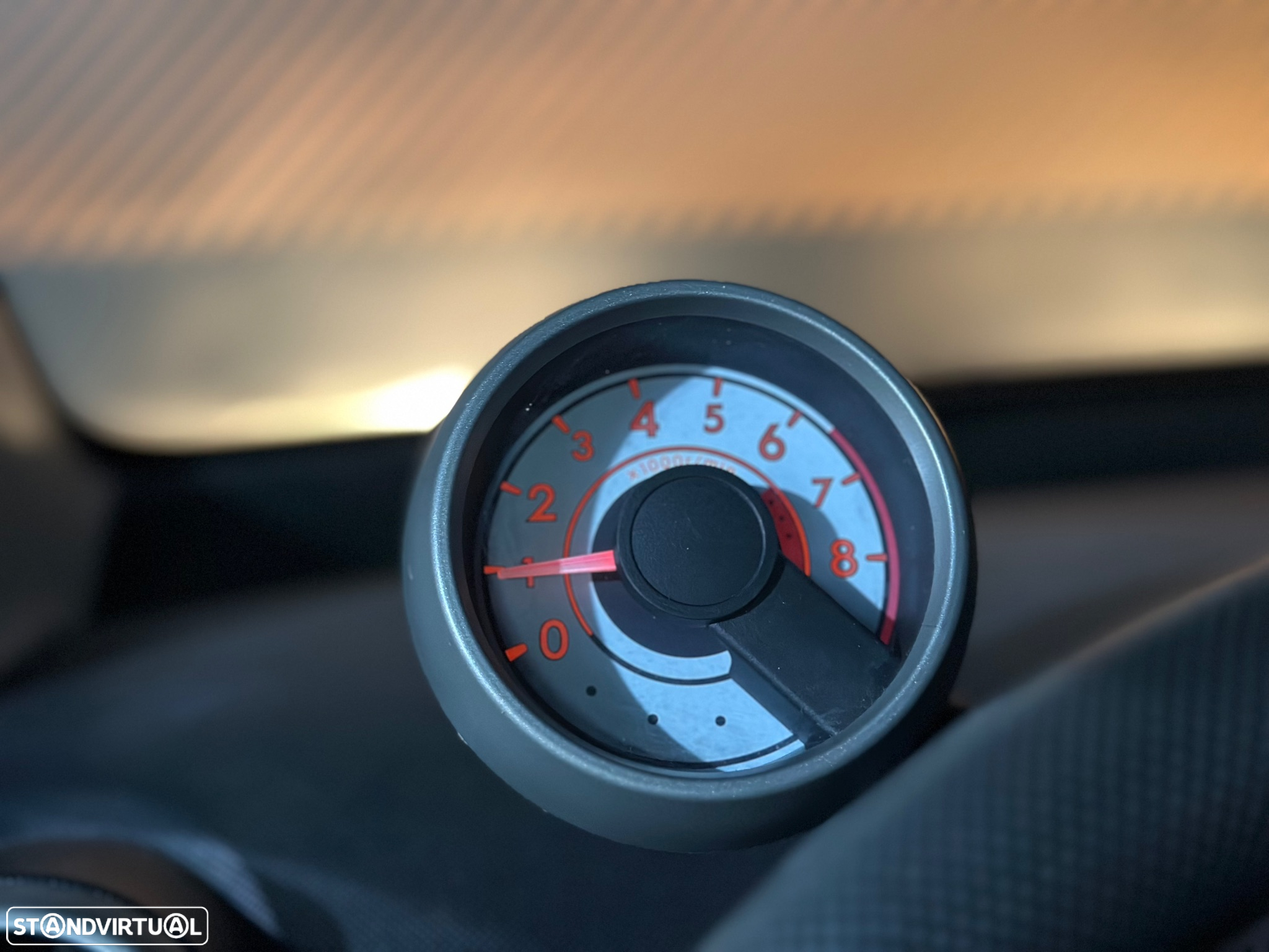 Peugeot 107 1.0 Urban - 11