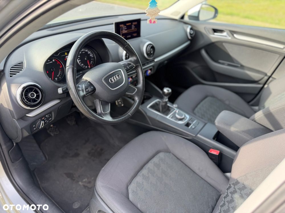 Audi A3 Sportback - 12