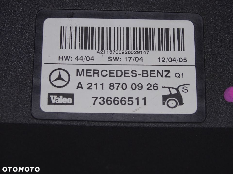 Mercedes E W211 MODUŁ STEROWNIK KLAPY 2118700926 - 4