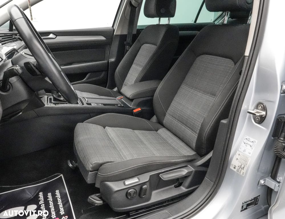 Volkswagen Passat 2.0 TDI DSG Comfortline - 13