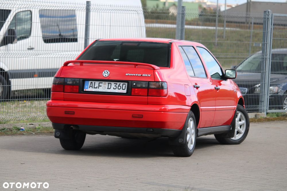 Volkswagen Vento - 7
