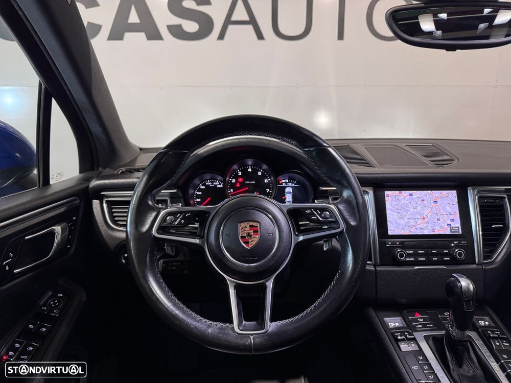 Porsche Macan - 23